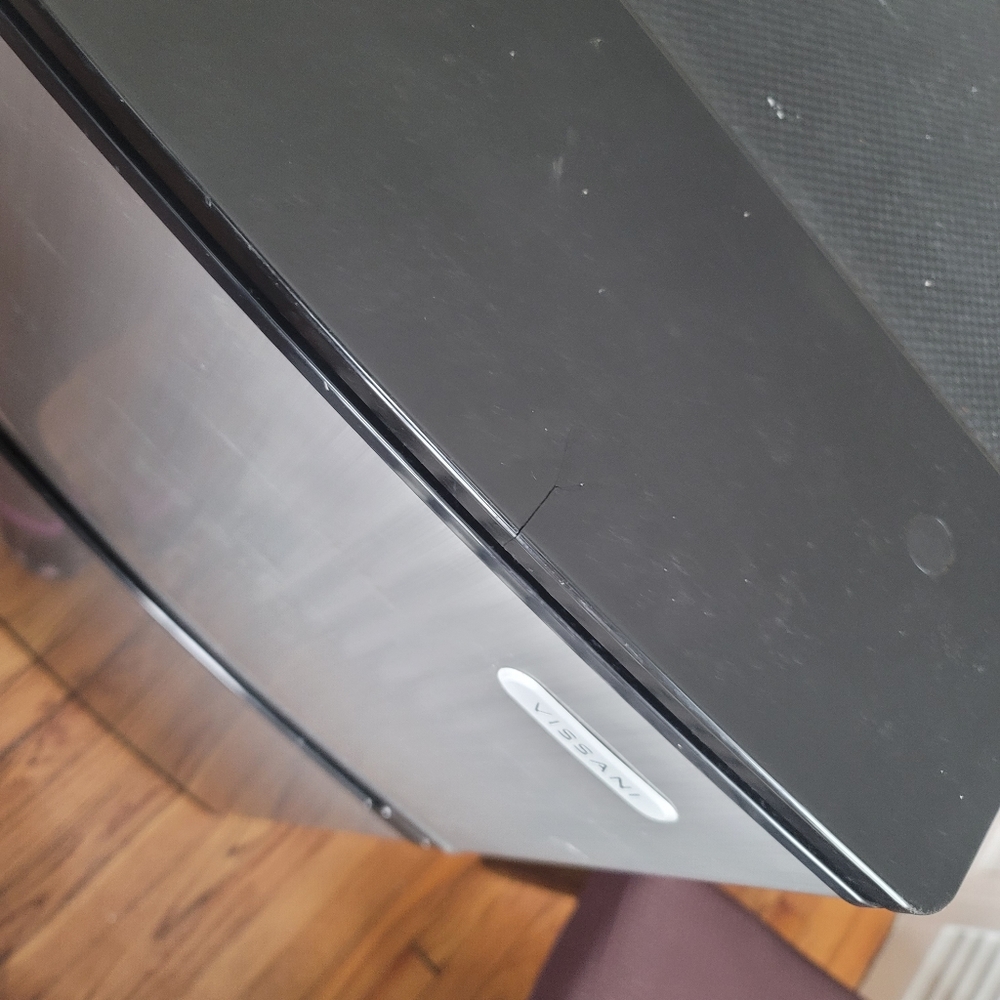 Mini Refrigerator - Picture 5 of 11